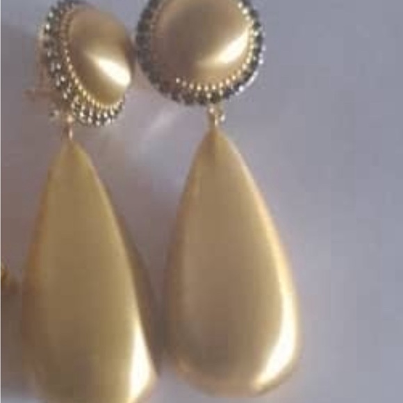 Beautiful 18K Dubi gold airing,  Real Gold - Picture 3 of 3